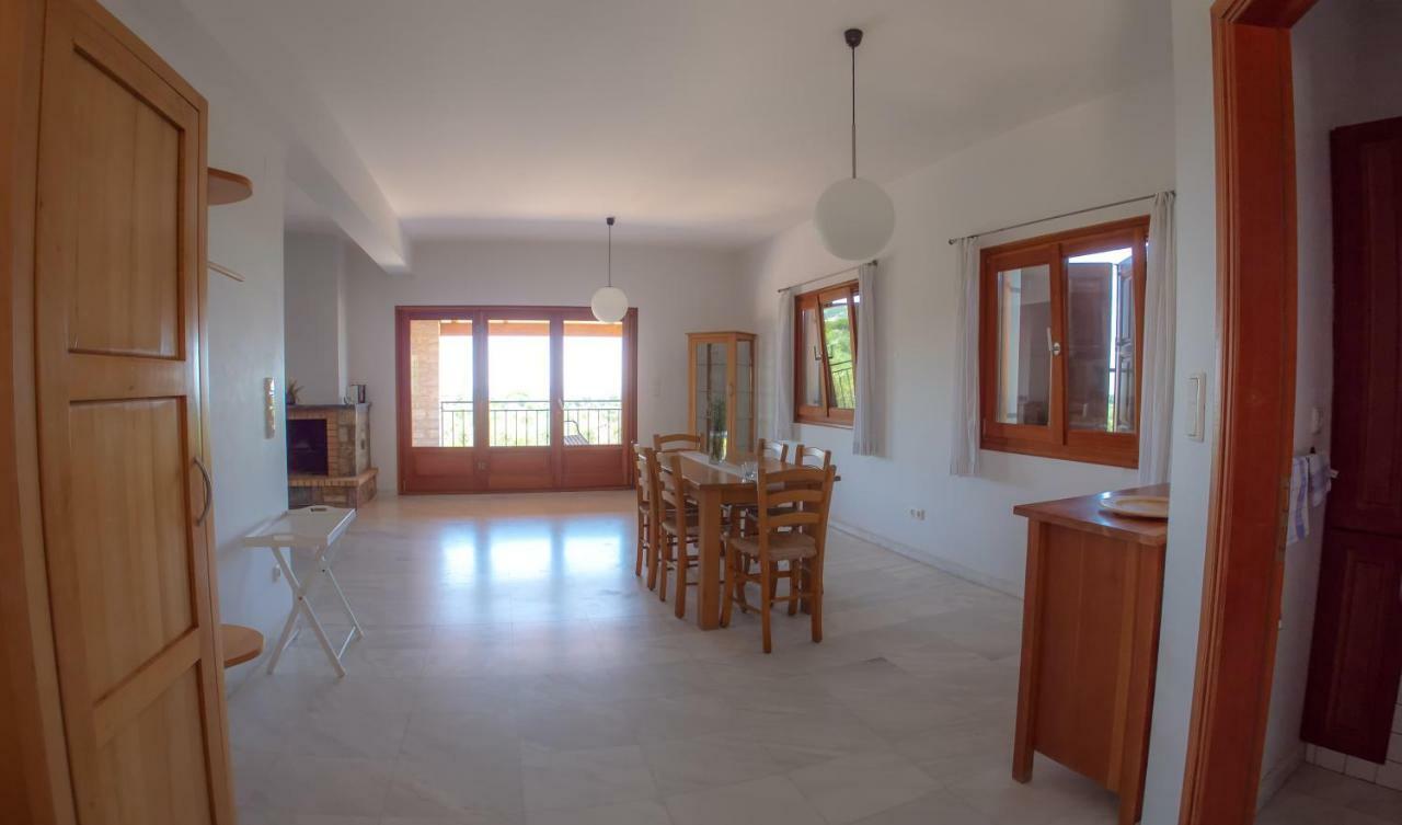 Ionianeon Apartments Agios Ilias  Exterior photo